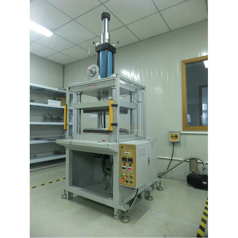Standard precision hydraulic press