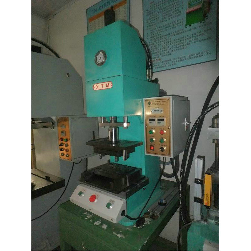 C-type oil hydraulic press