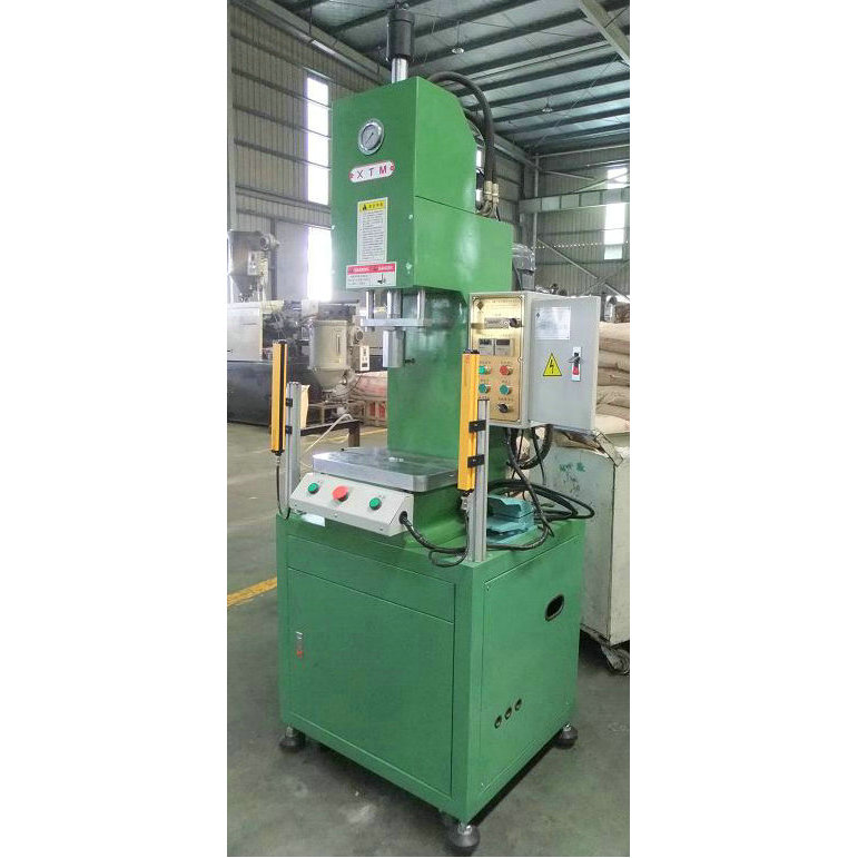 XTM single-column oil hydraulic press