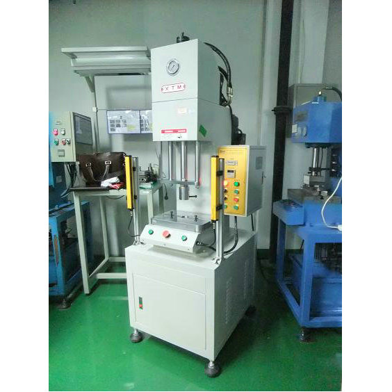 XTM oil hydraulic press